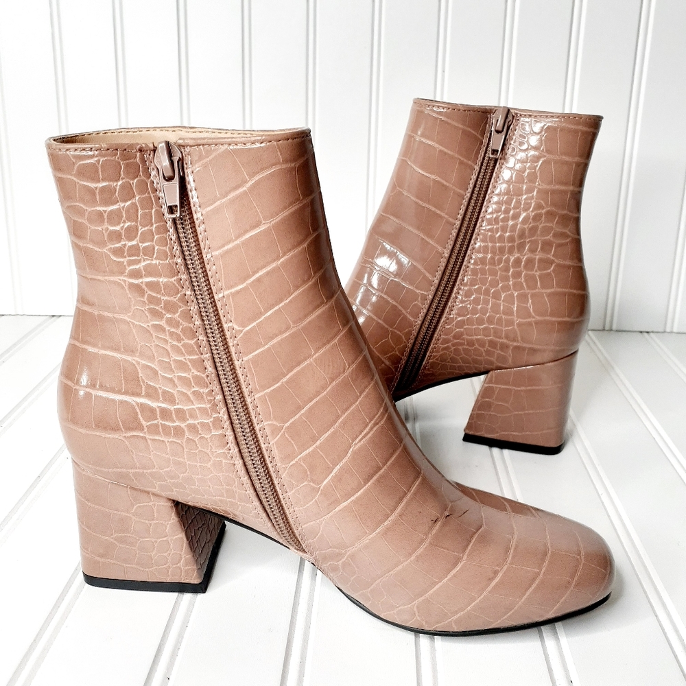 NEW Steve Madden Darma Tan Block Heel Boot C255 - Picture 5 of 13